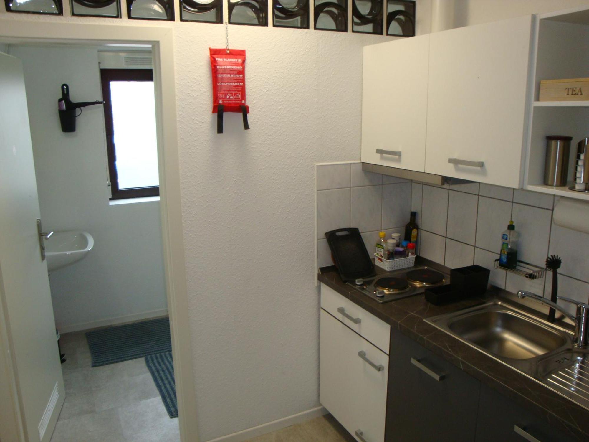 Cenet 1 Zimmer Apartment Зиндельфинген Экстерьер фото